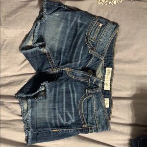 Buckle BKE Stella Jean shorts size 29